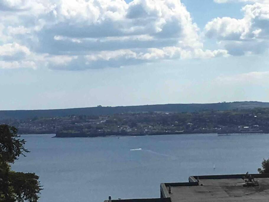Number 7 Torquay Stunning Sea Views Apartment Bagian luar foto